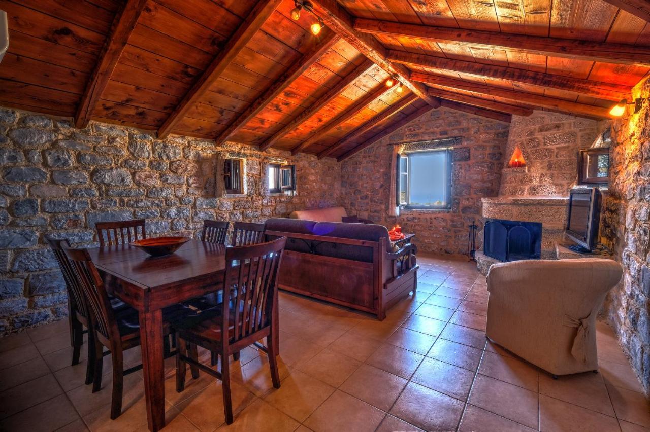 Achelatis Traditional Guest Houses Areopoli Exterior foto