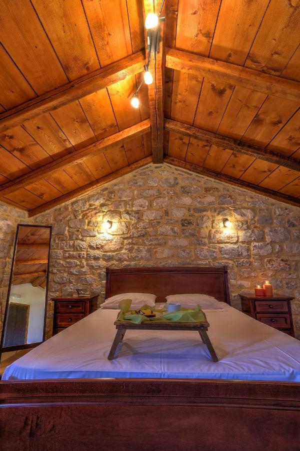 Achelatis Traditional Guest Houses Areopoli Exterior foto