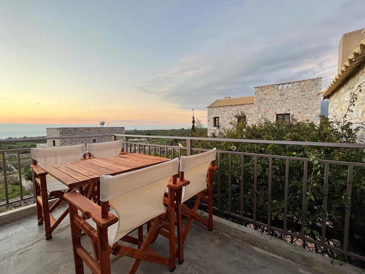 Achelatis Traditional Guest Houses Areopoli Exterior foto