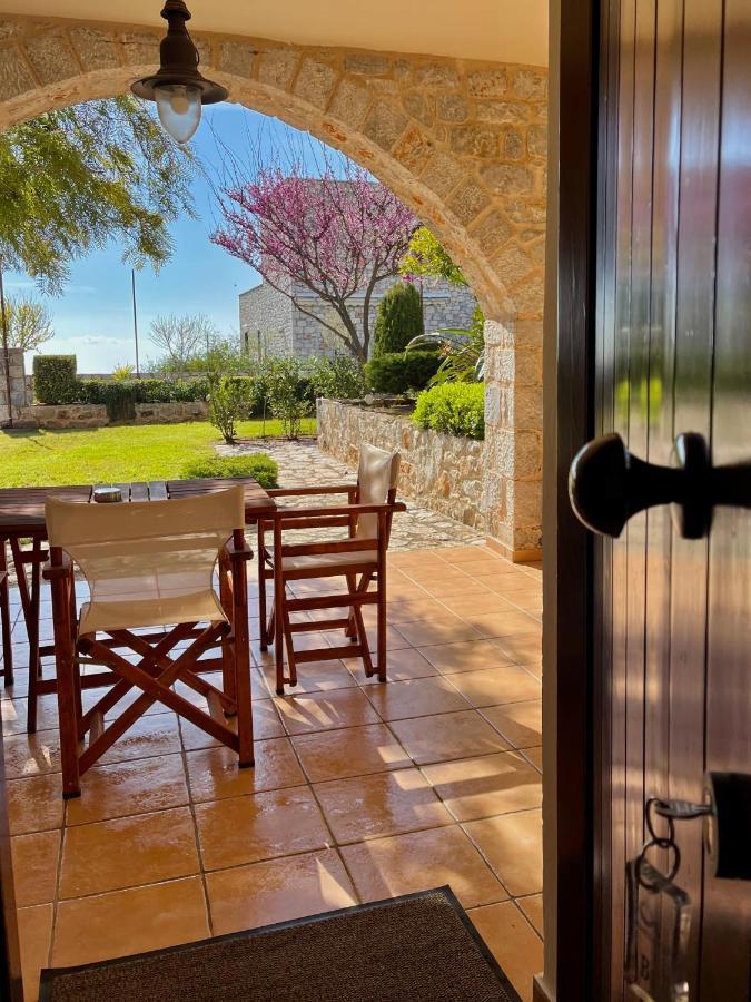Achelatis Traditional Guest Houses Areopoli Exterior foto
