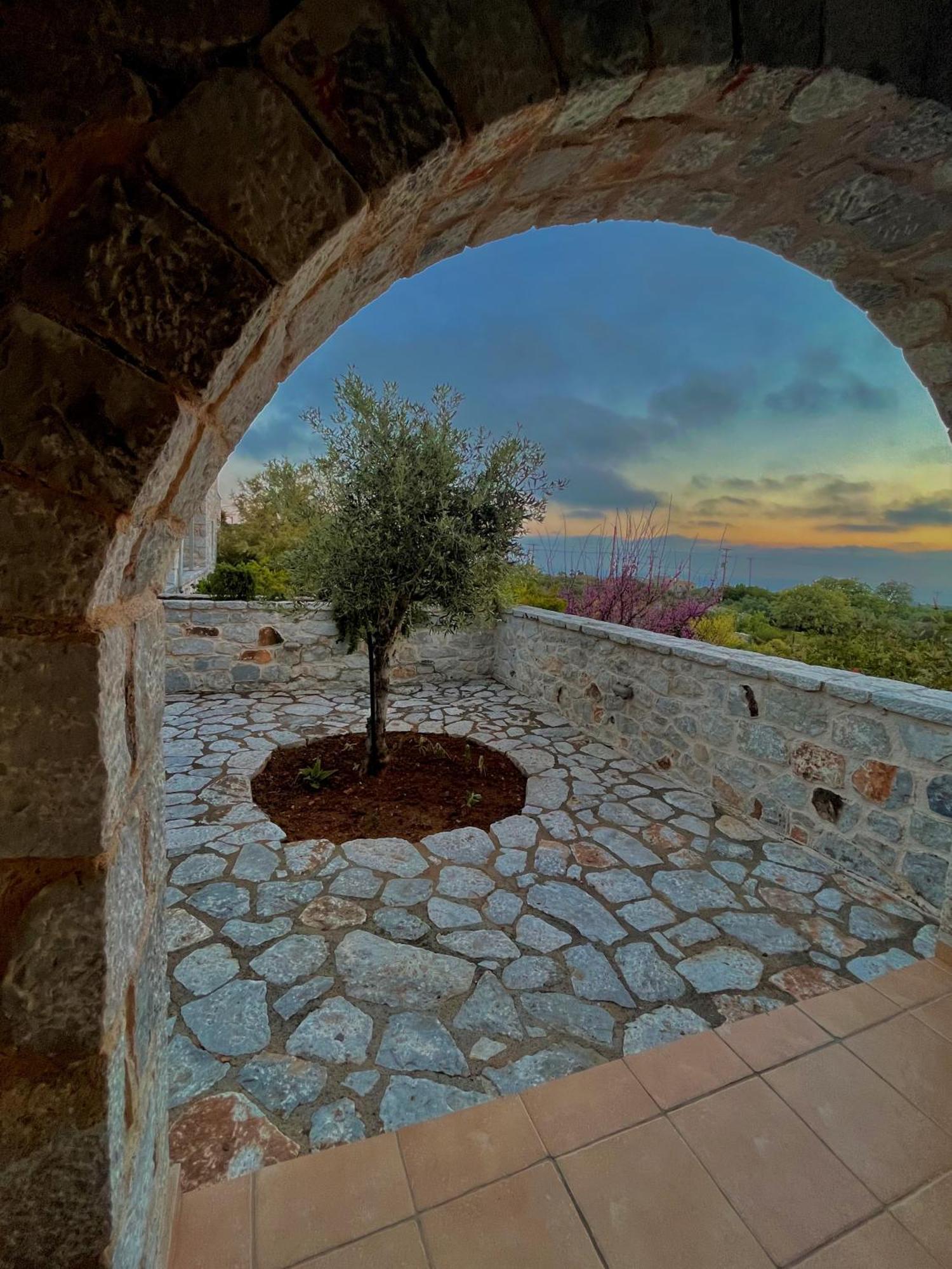 Achelatis Traditional Guest Houses Areopoli Exterior foto
